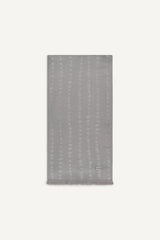 MODERN DOT METALLIC WRAP