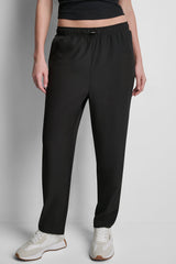 HIGH-RISE TAPERED STRAIGHT LEG PANT