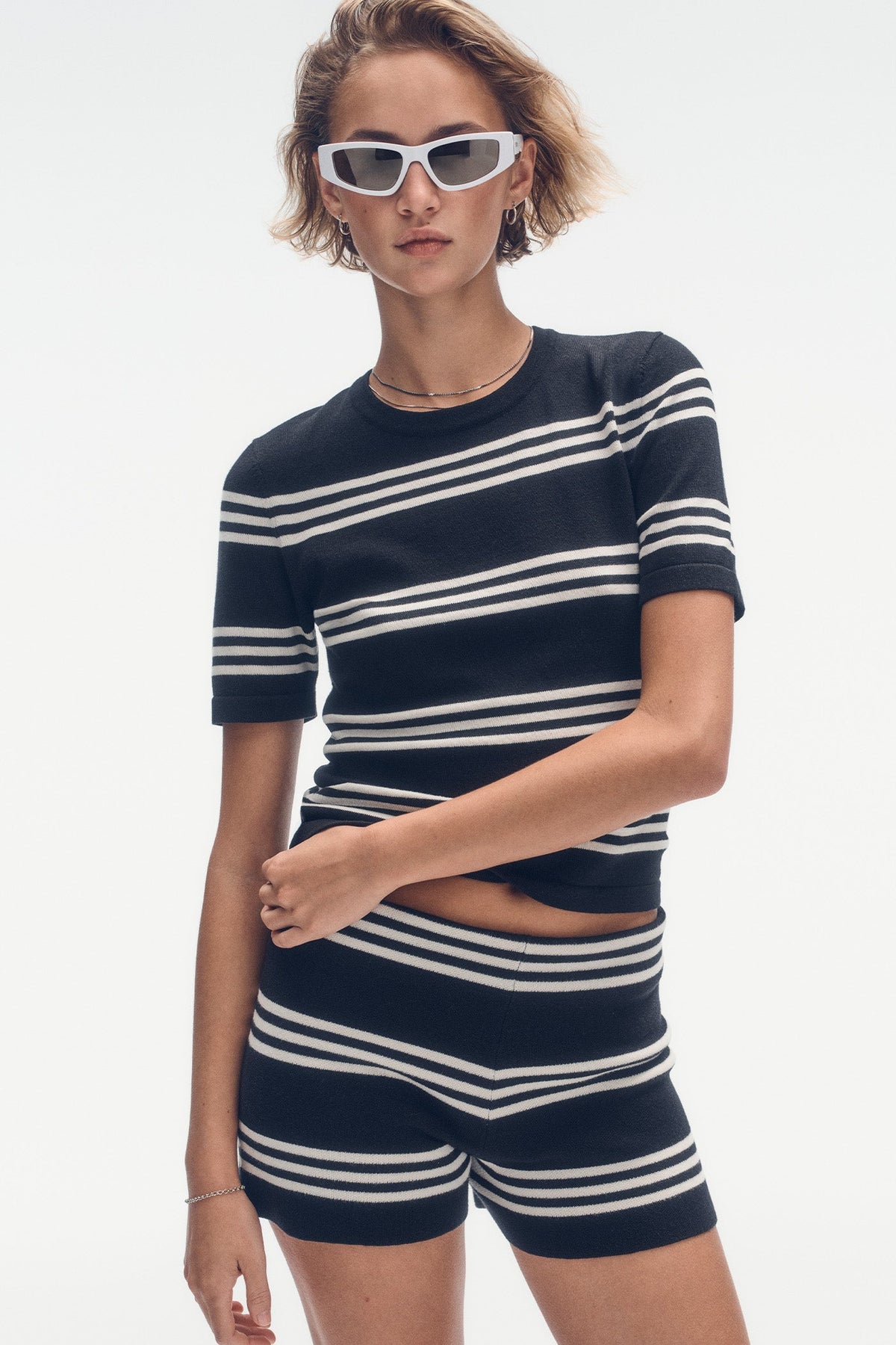 ELBOW SLEEVE STRIPED SWEATER